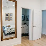 Huge Game Room-Near Vanderbilt Beach-New Pool-Pets