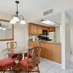 Resort View And Corner Unit