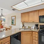 Resort View And Corner Unit