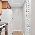 End Unit With Private Views