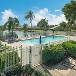 Sovanita House Naples, Fl