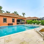 Coastal Naples Getaway About 2 Mi To Beaches!