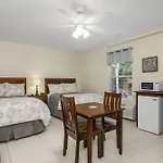 The Fairways Inn Of Naples