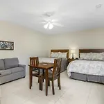 The Fairways Inn Of Naples
