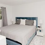 Beach Vacation Home Walking Distance To The Beach