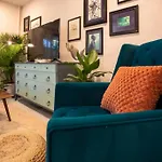 Waterfront Studio Just Minutes To Naples Beaches
