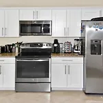 Ferienhaus Mit Privatpool Fuer 8 Personen Ca 183 Qm In Naples, Florida Southwest Florida