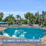 Deluxe Updated Condo With Beautiful Views