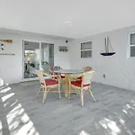 Bungalow Close To Naples Beaches