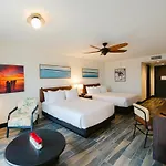 The Perry Hotel Naples