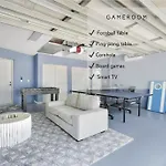 Tropical Paradise By The Sea - Pool & Game Room