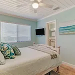 Coral Cottage Retreat