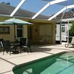 823 104Th Ave. N. Naples