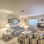 Spacious Naples Home Less Than 1 Mi To Vanderbilt Beach!