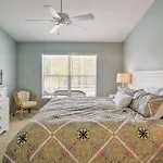 Naples Villa With Lanai And Pond View 5 Mi To Beach!