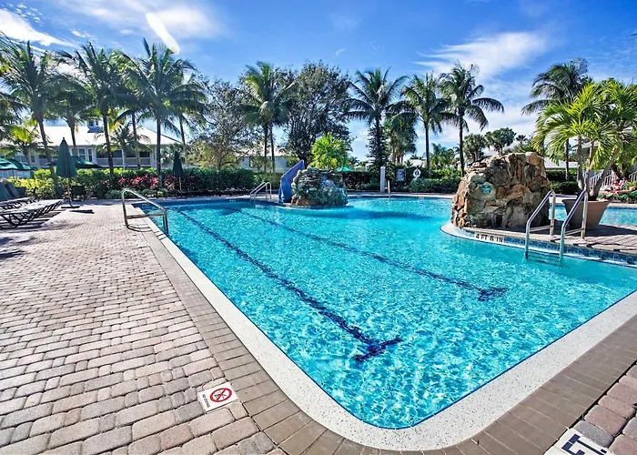 Naples Condo With Golf View And Resort-Style Amenities