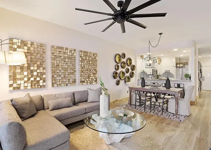 Greenlinks Remodeled Unit 3Bedrooms