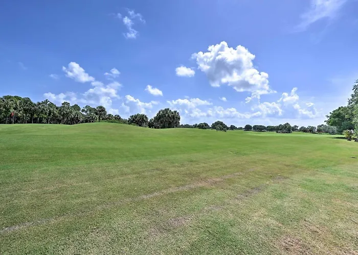 Family-Friendly Palm River Estates House!