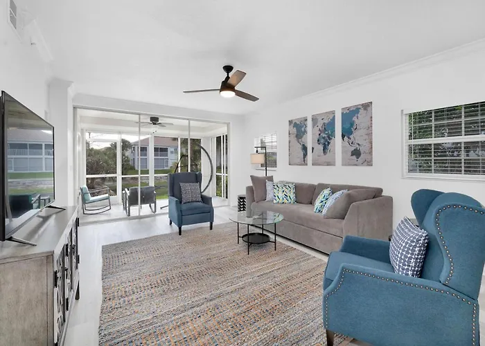 Luxury Condo, 90-Day Minimum Stay -Less Declined!!!, Gated, 4 Mi Vanderbilt Beach