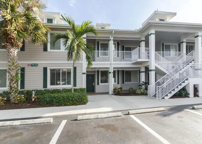 Greenlinks At Lely Luxury Purple Orchid Fully Renovated Modern 1St Floor 3Bdr Golf Resort Villa
