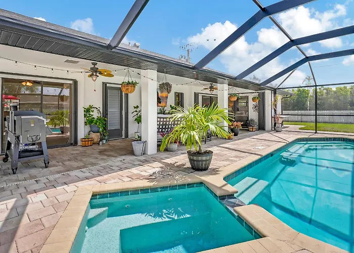 Peaceful Naples Retreat Pool And Spa Haven