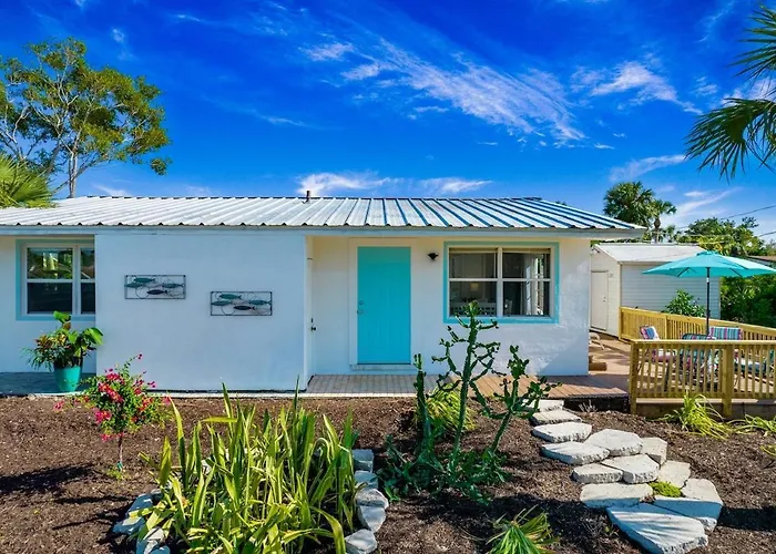 Ocean Bike Ride 2Bed 2Bath Sleeps 6