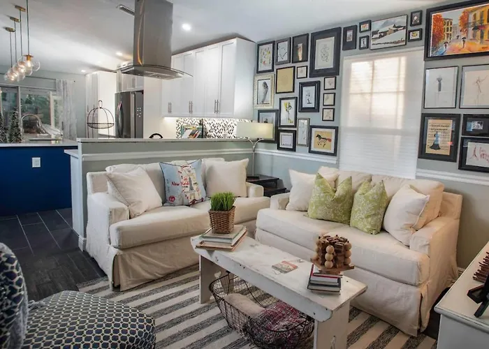 Modern Loft Just Minutes To Naples Beach