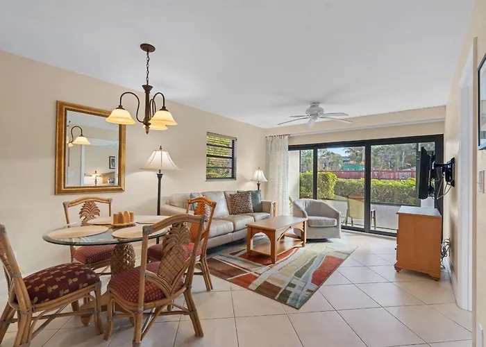 End Unit -First Floor And Close To The Lobby