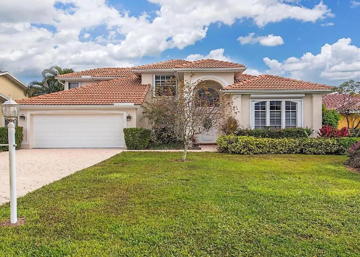 Ferienhaus Mit Privatpool Fuer 8 Personen Ca 230 Qm In Naples, Florida Southwest Florida