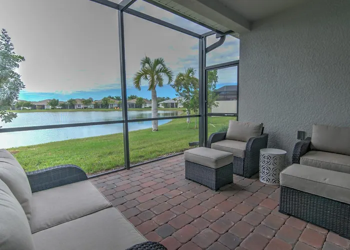 Wonderful Pet Friendly Villa In Amenities Filled Naples Reserve