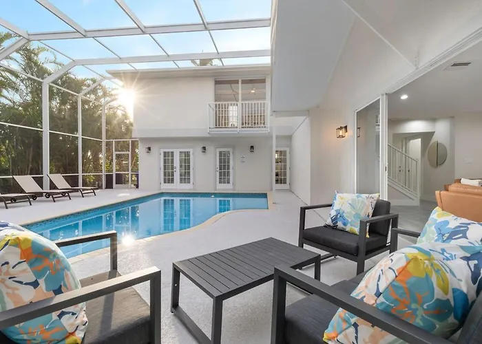 3 Min To Beach With 3 King Ensuites And Private Pool