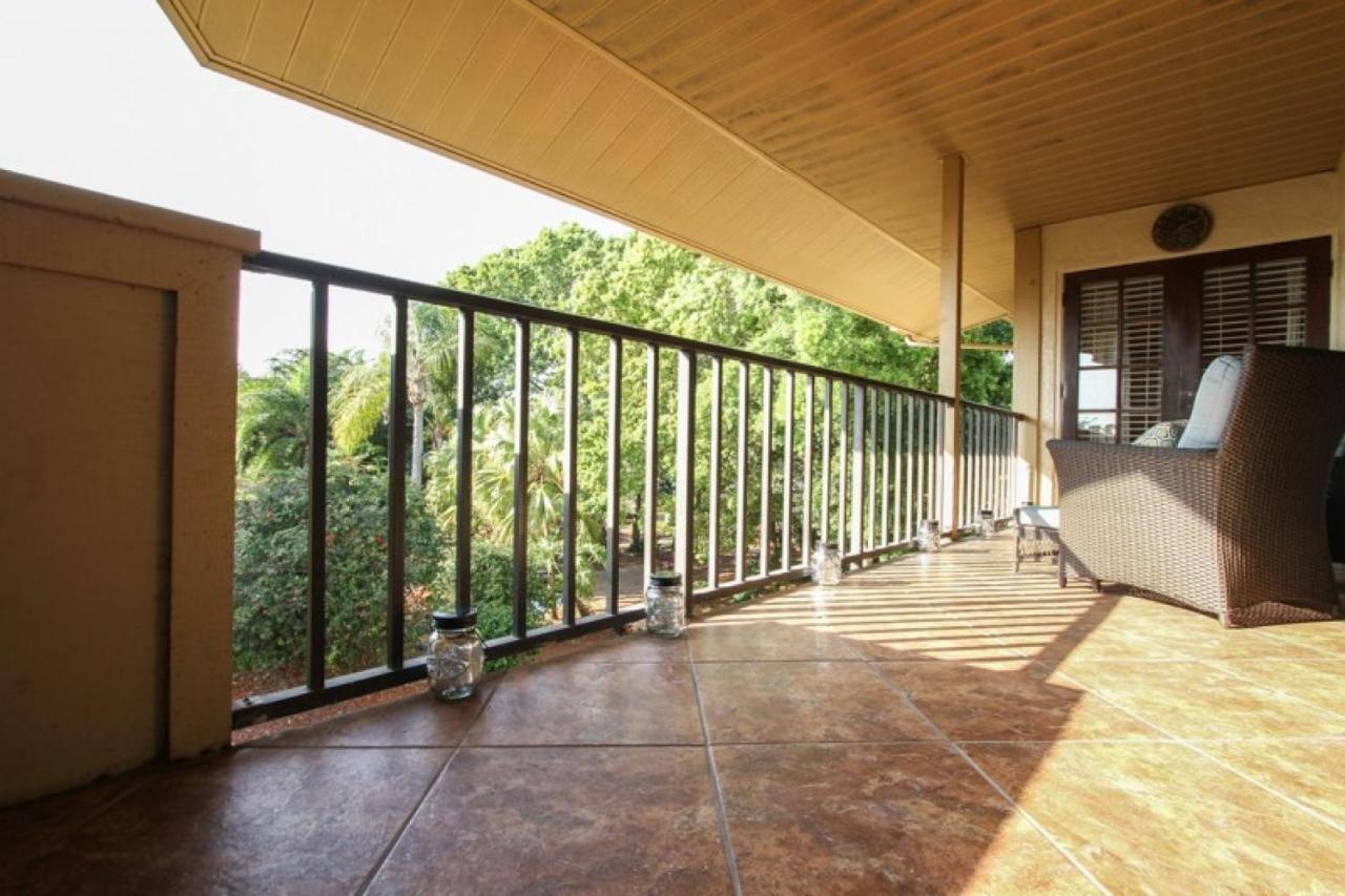 Park Shore Resort, 3rd Floor, Bldg. E