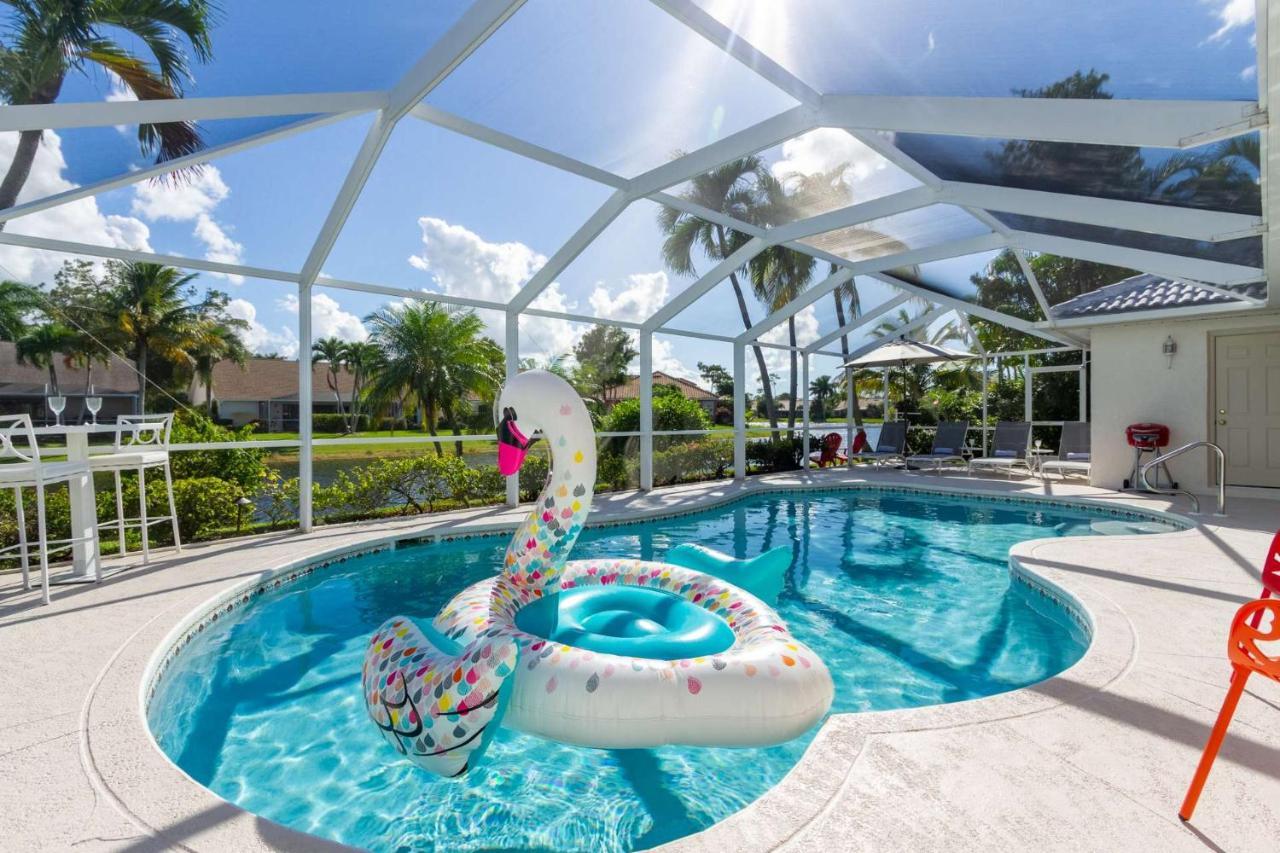 Crown Pointe- Lochwood Ct. Holiday home *
