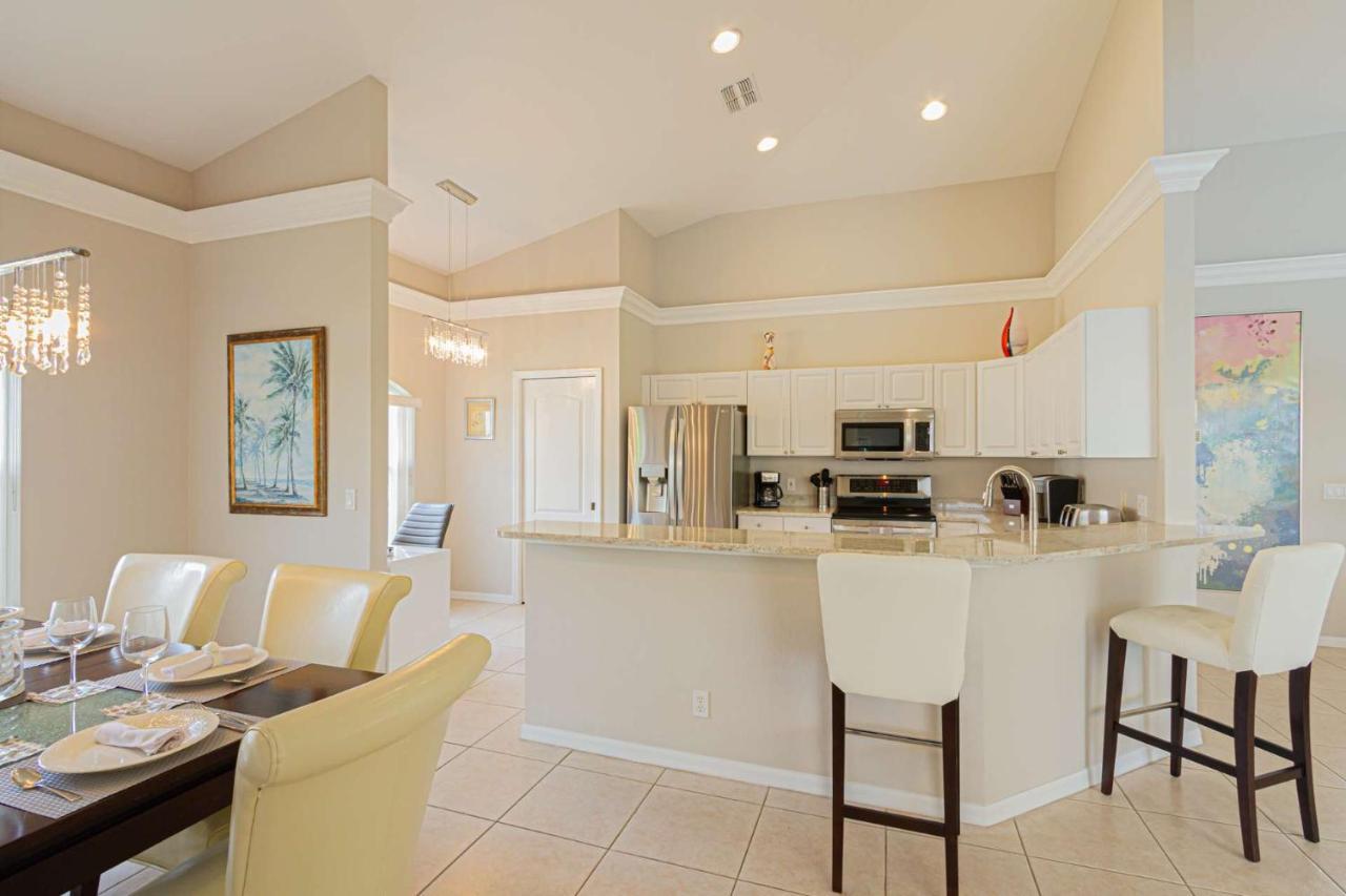 Briarwood- Terrazzo Lane With View Naples