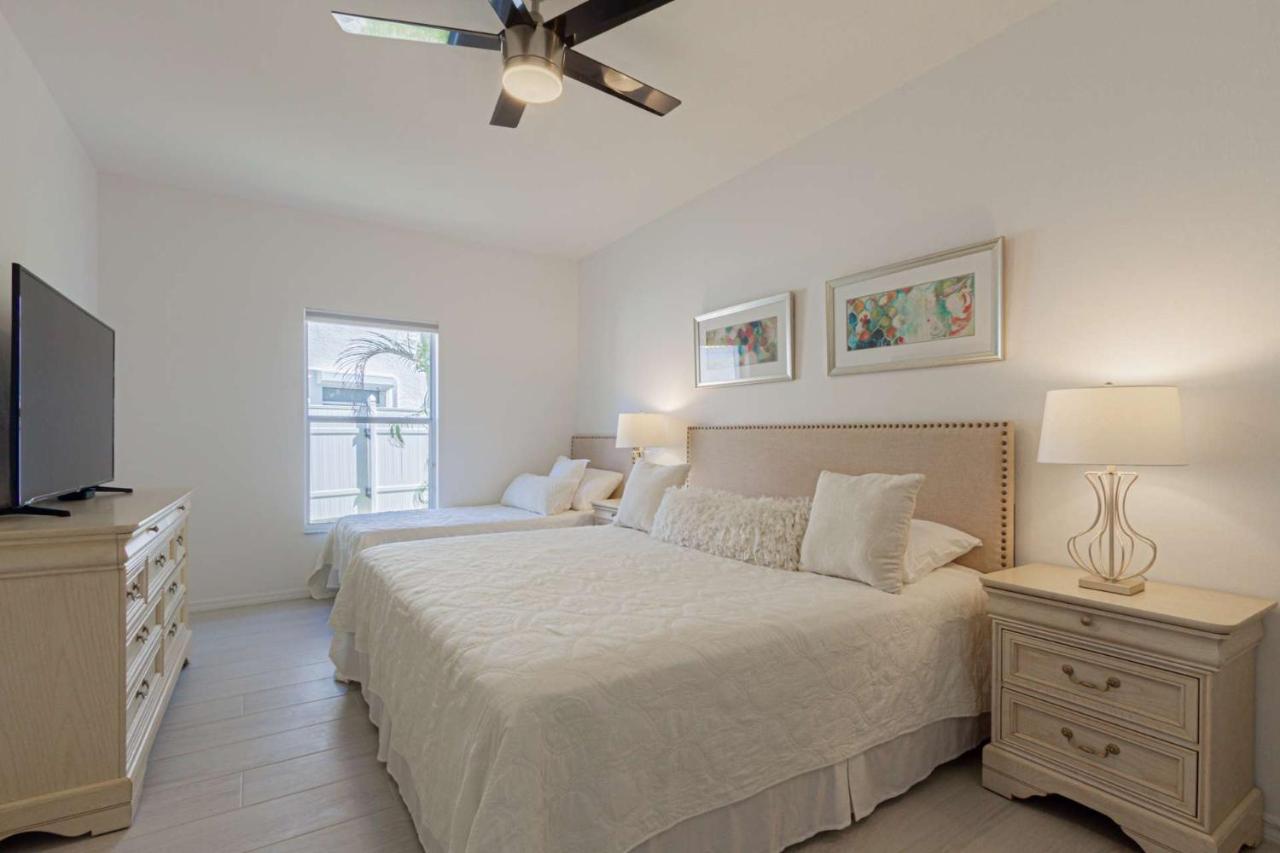 Holiday home Crown Pointe- Crown Pointe Blvd.,e. Naples
