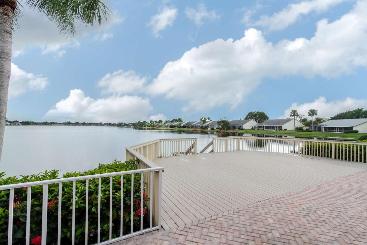 Holiday home Crown Pointe- Crown Pointe Blvd.,e.