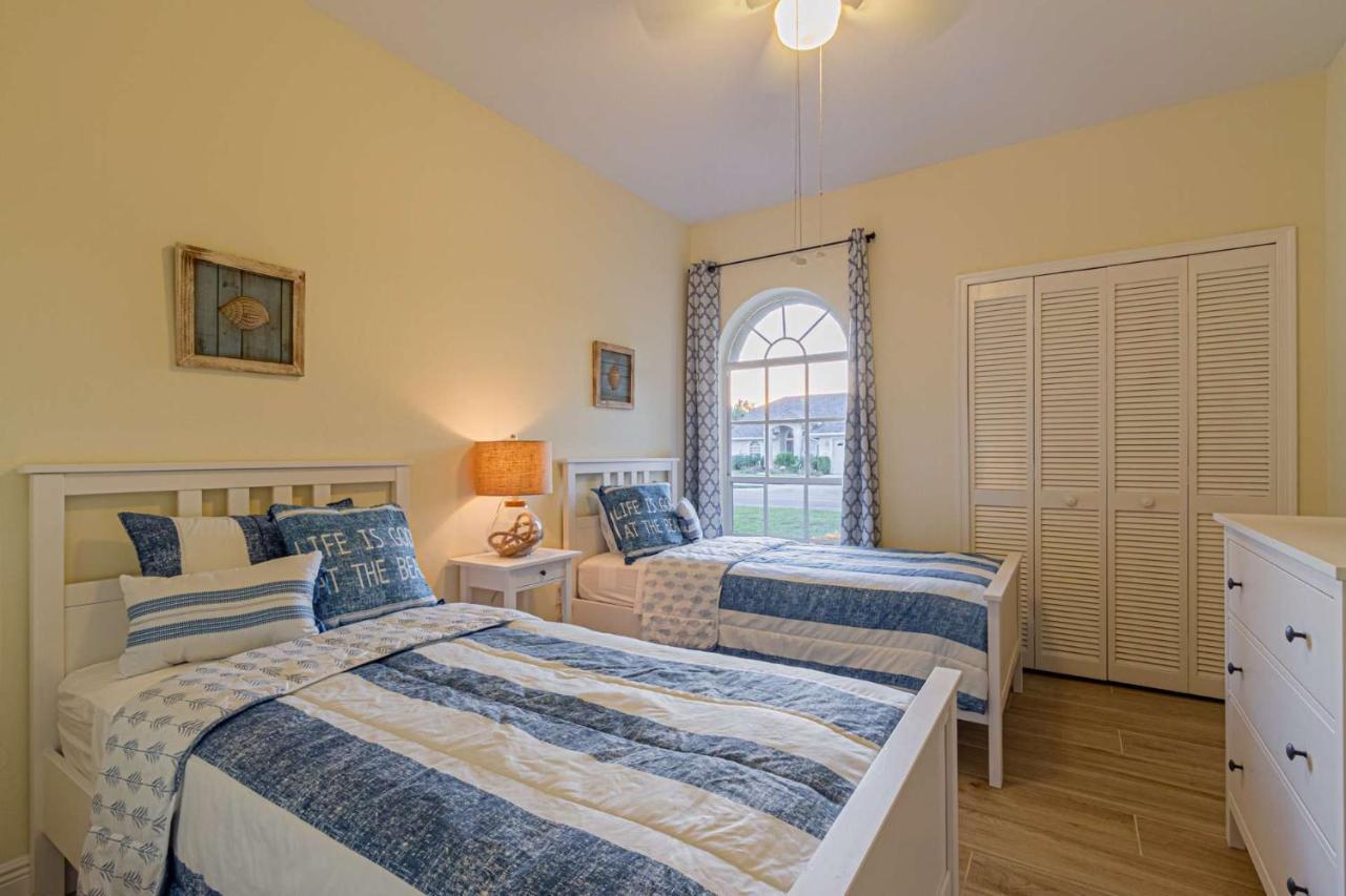 Crown Pointe-mabry Drive *