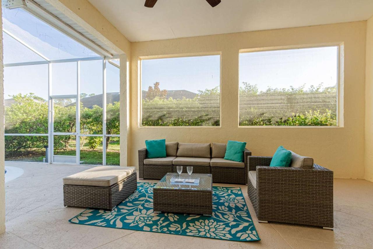Crown Pointe-mabry Drive Holiday home Naples