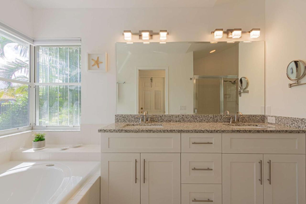 Holiday home Crown Pointe- Lochwood Ct. *