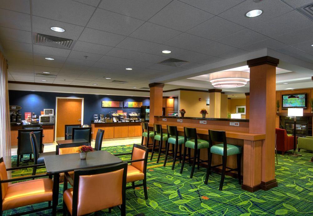 Fairfield And By Marriott 3* Naples