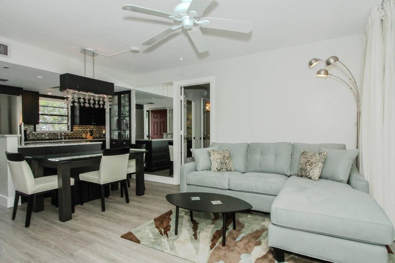 Park Shore Resort, 1st Floor, Bldg.f Naples