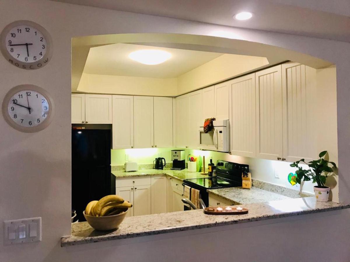 Apartment Sunny And Relaxing 2br With Parking! Naples