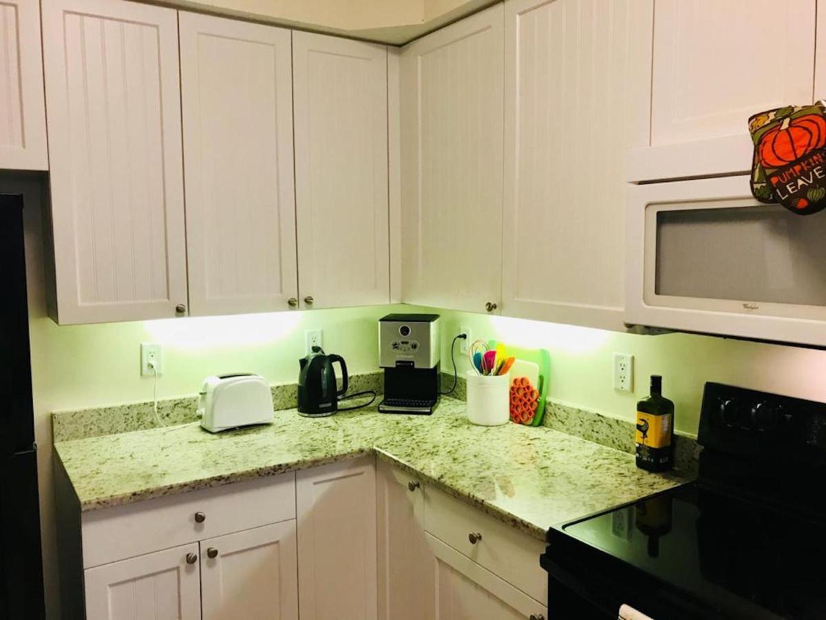 Sunny And Relaxing 2br With Parking! Apartment *