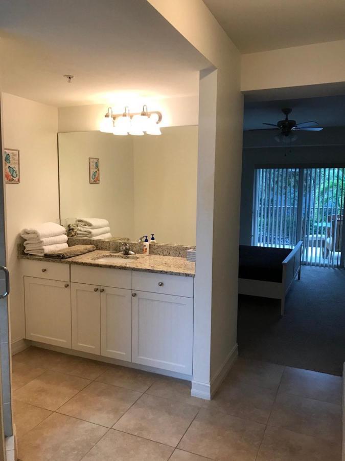 Sunny And Relaxing 2br With Parking! *