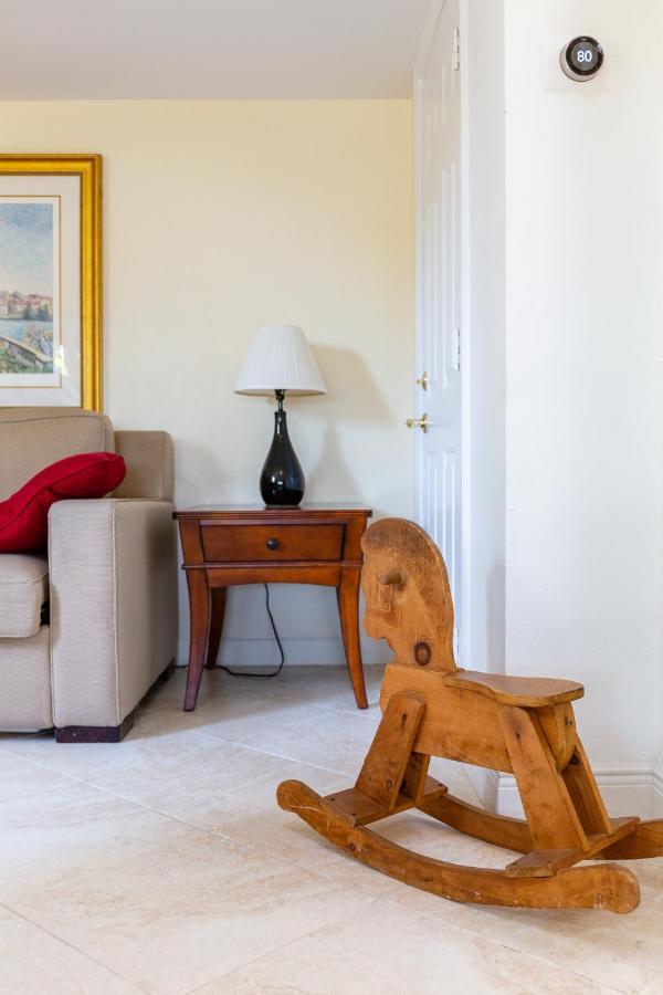 By Beach 4 - Gulf Breeze Holiday home