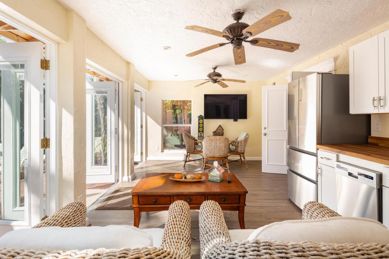 By Beach 4 - Gulf Breeze Holiday home *
