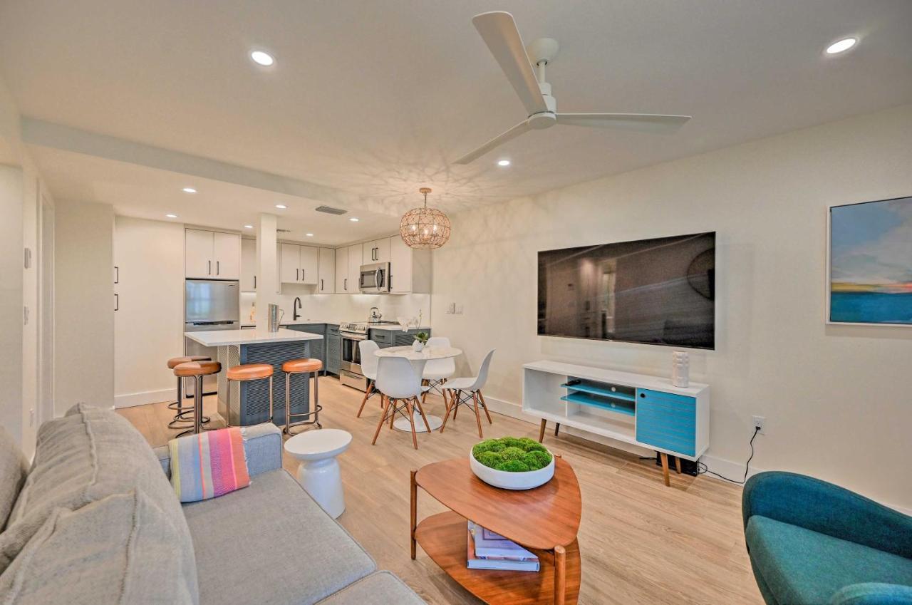Luxe Escape Walk To And Downtown! Naples