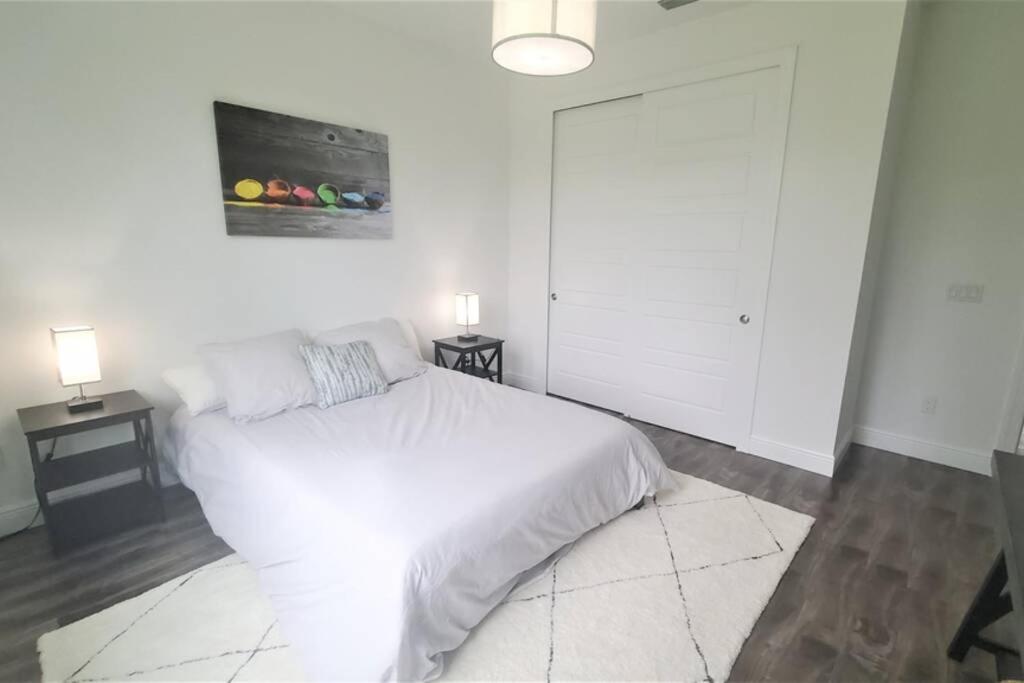 Exquisite 4 Beds With Heated Pool & Jacuzzi * Naples