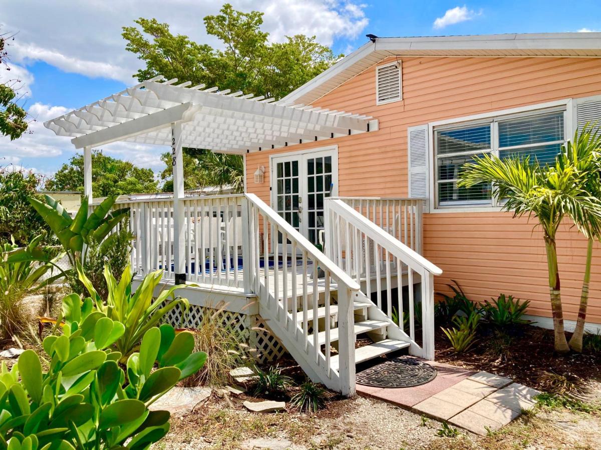 Coral Retreat Apartment *