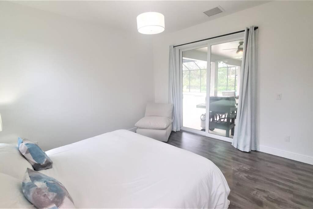 Exquisite 4 Beds With Heated Pool & Jacuzzi